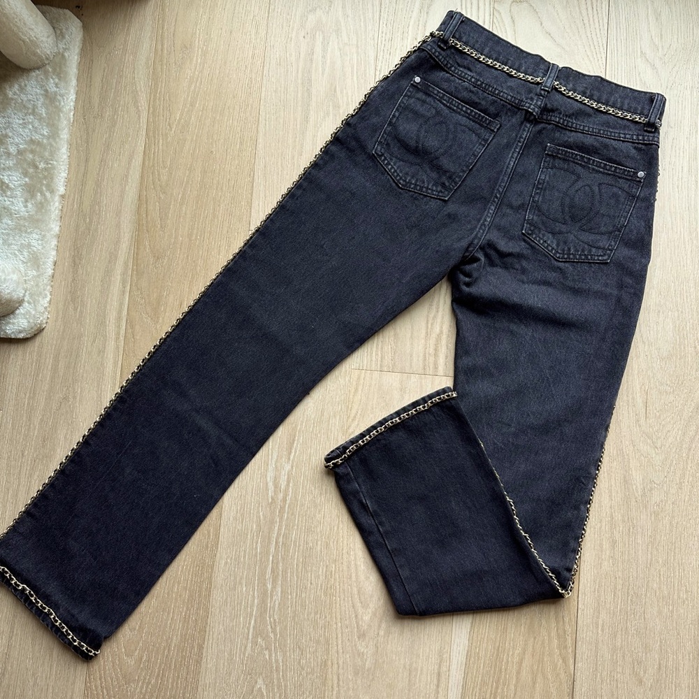 Black Jeans